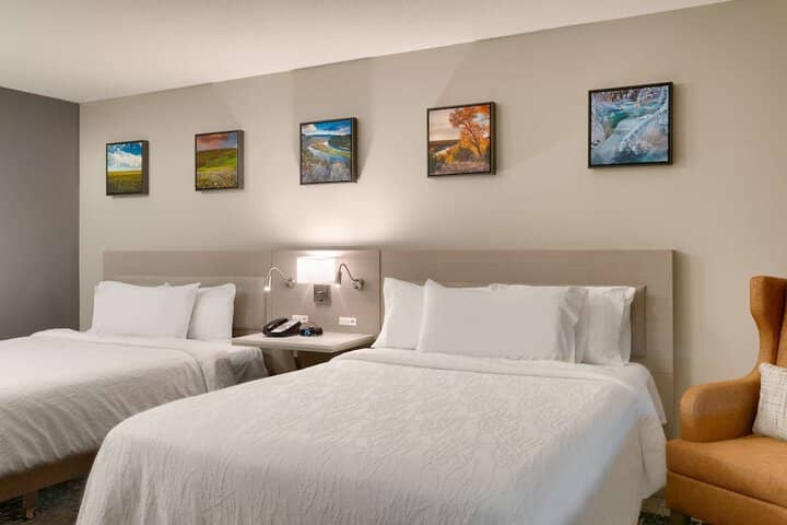 Room 11 of 75
